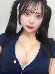Marin's selfie