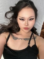 Eva's selfie