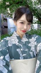 Karen's selfie