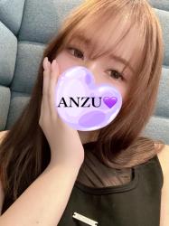 Anzu's selfie