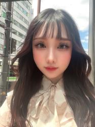 Reika's selfie
